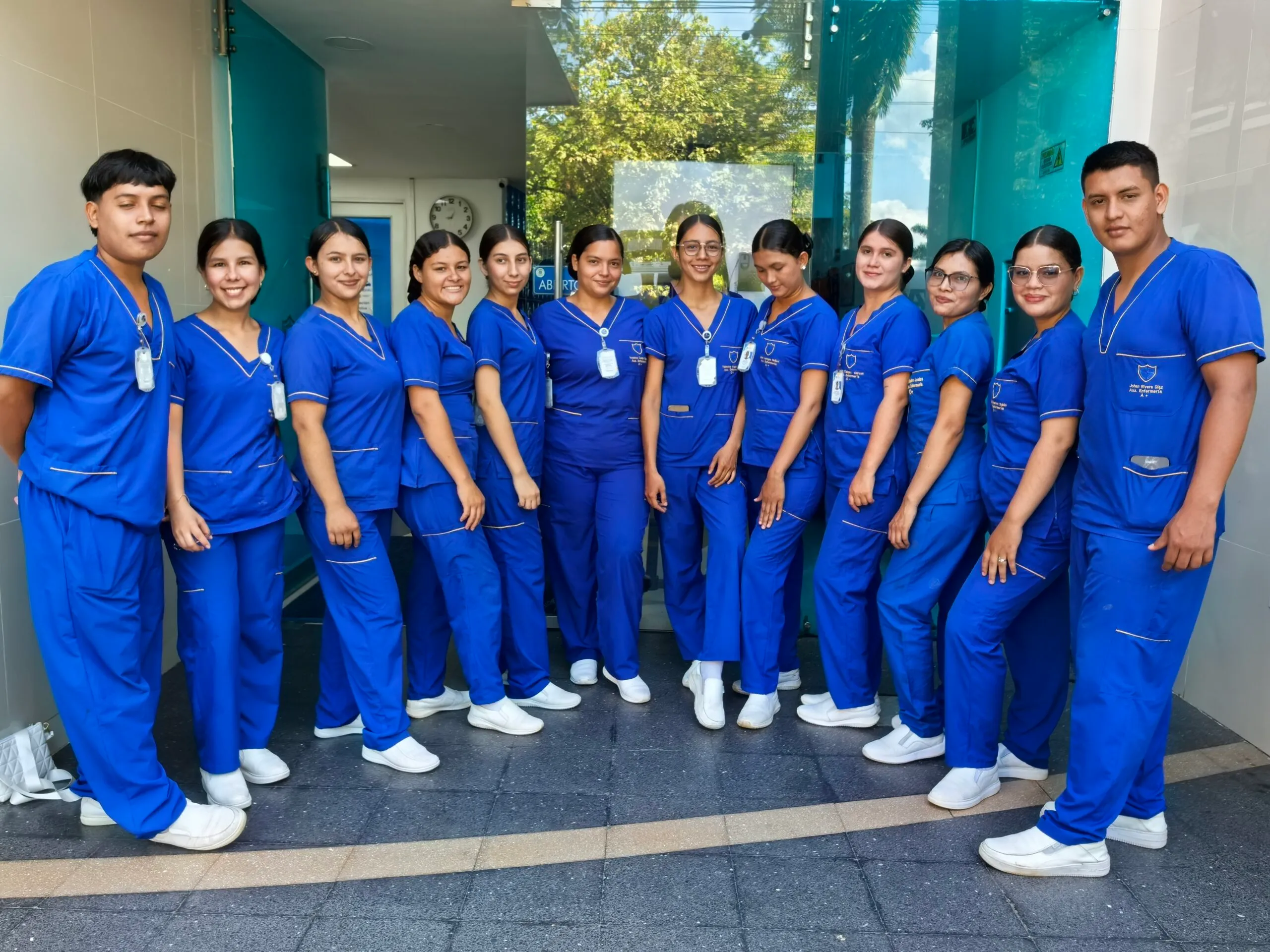 Estudiantes de ECSALUD en actividades académicas y prácticas (foto 14)