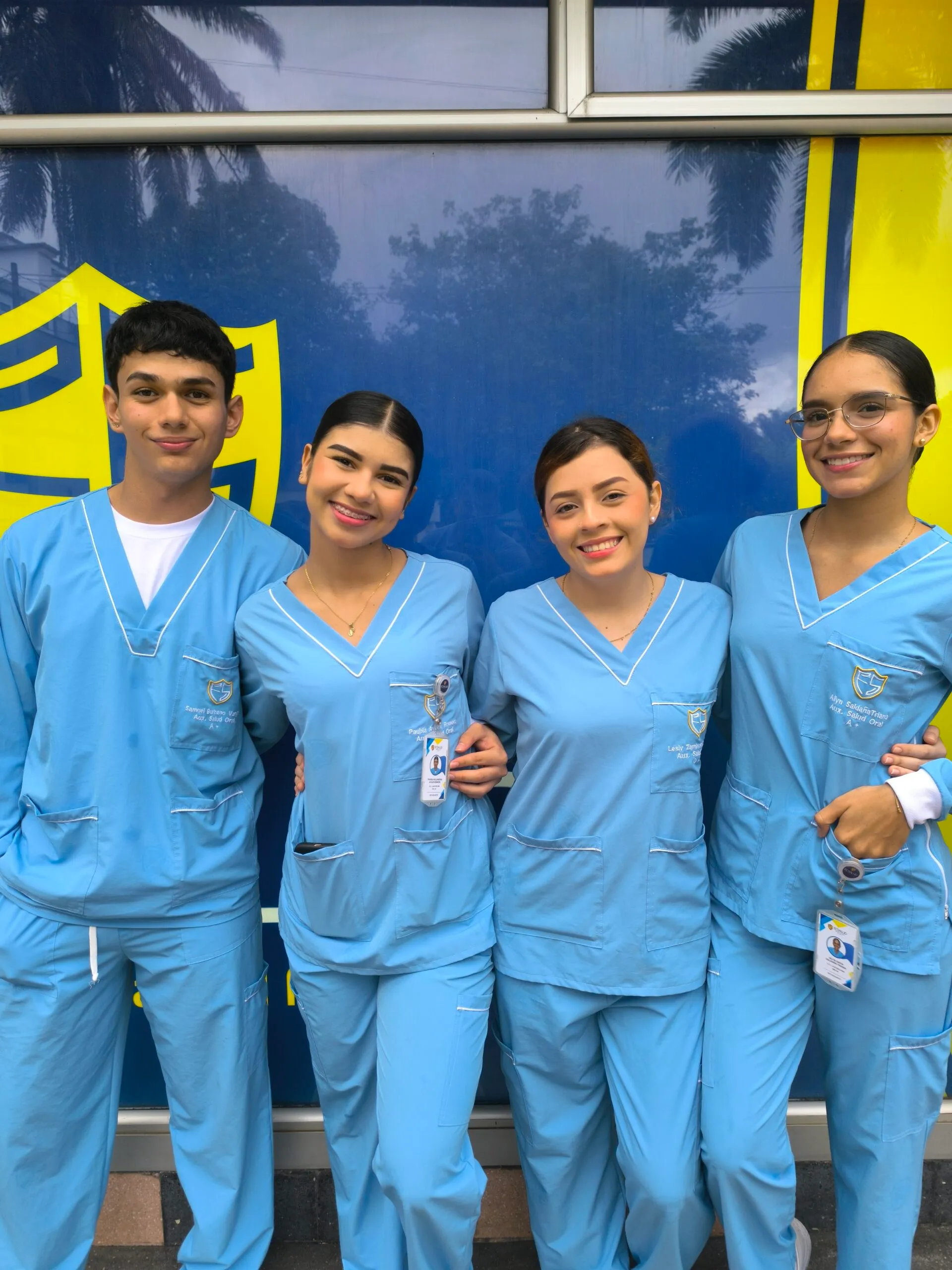 Estudiantes de ECSALUD en actividades académicas y prácticas (foto 16)