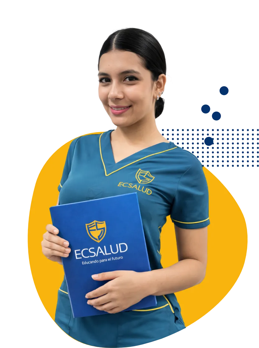 Estudiante de ECSALUD con uniforme institucional